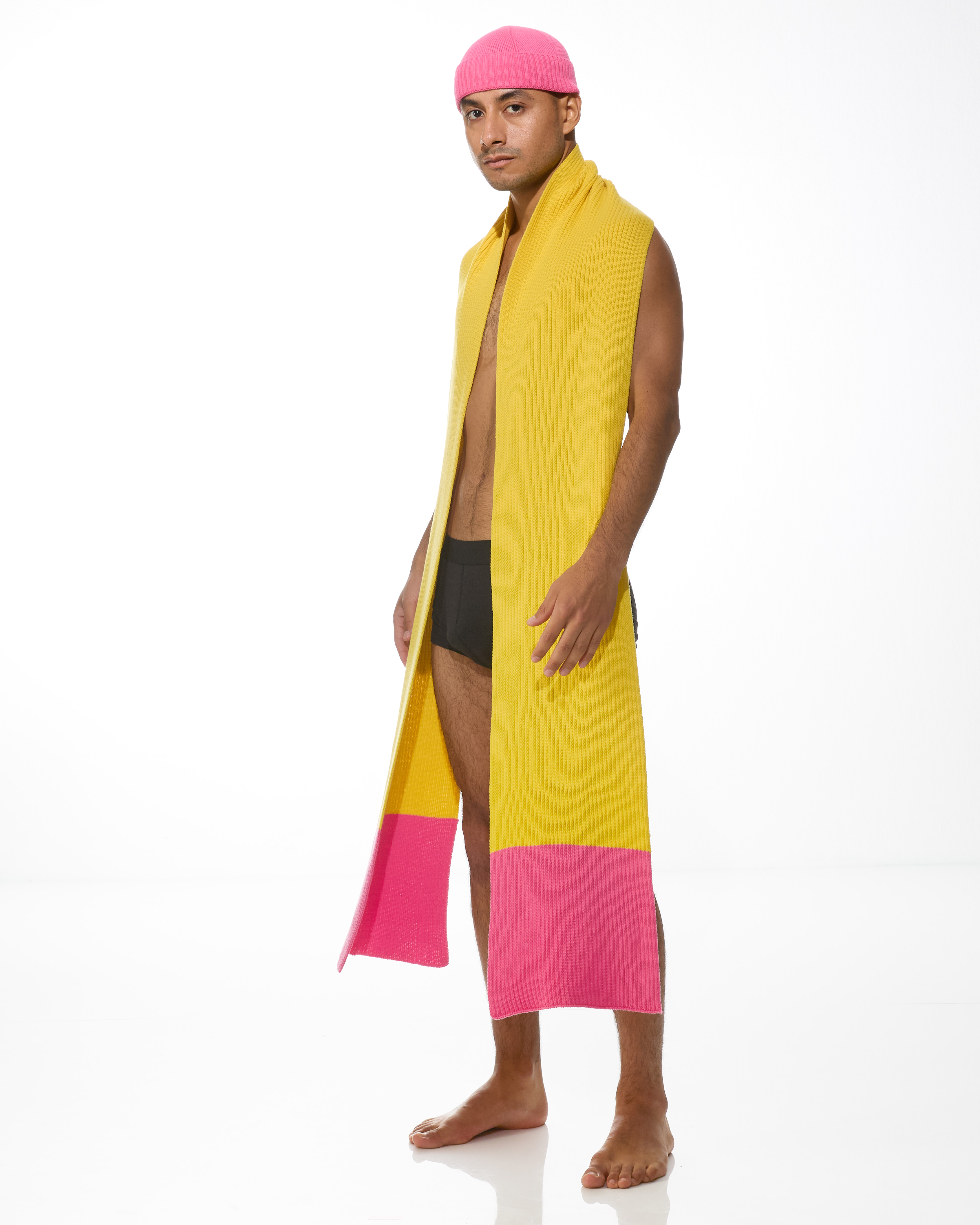 Edge – Oversized Ribstrick-Schal mit kontrastierenden Enden