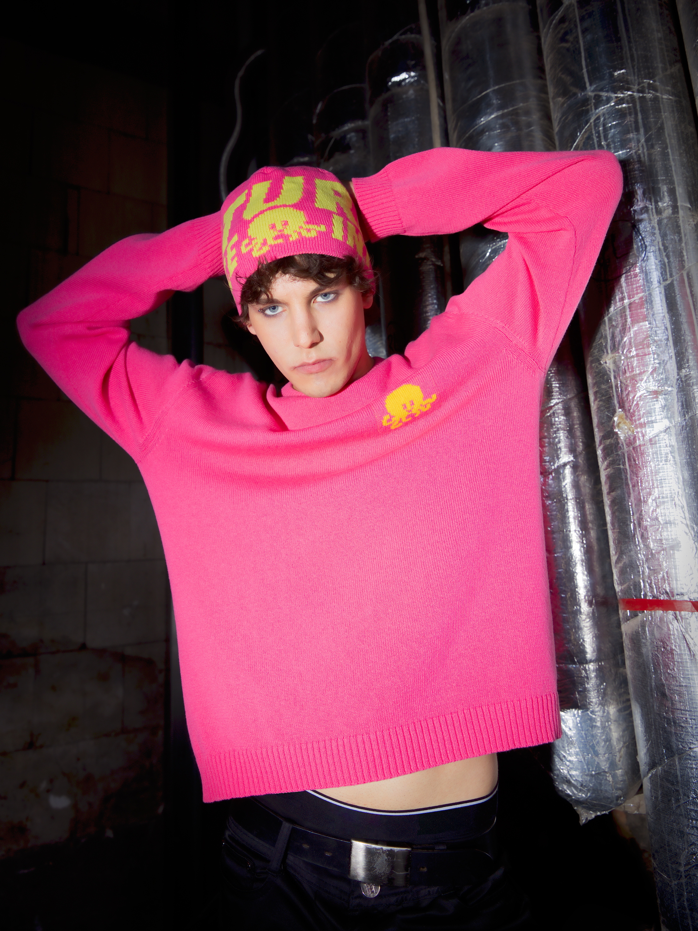 SQUID – Pinkfarbener Pullover mit gelbem Oktopus